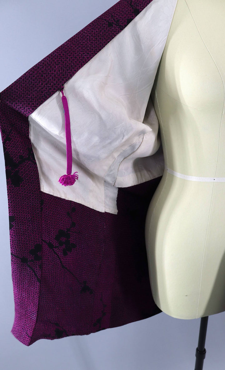 Vintage 1930s Silk Haori Kimono Jacket Cardigan / Purple &amp; Black Shibori Cherry Blossom Print - ThisBlueBird