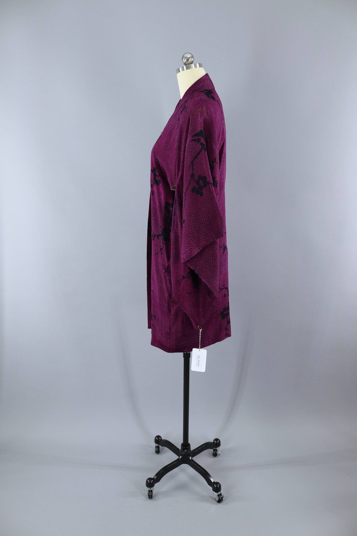 Vintage 1930s Silk Haori Kimono Jacket Cardigan / Purple & Black Shibo ...