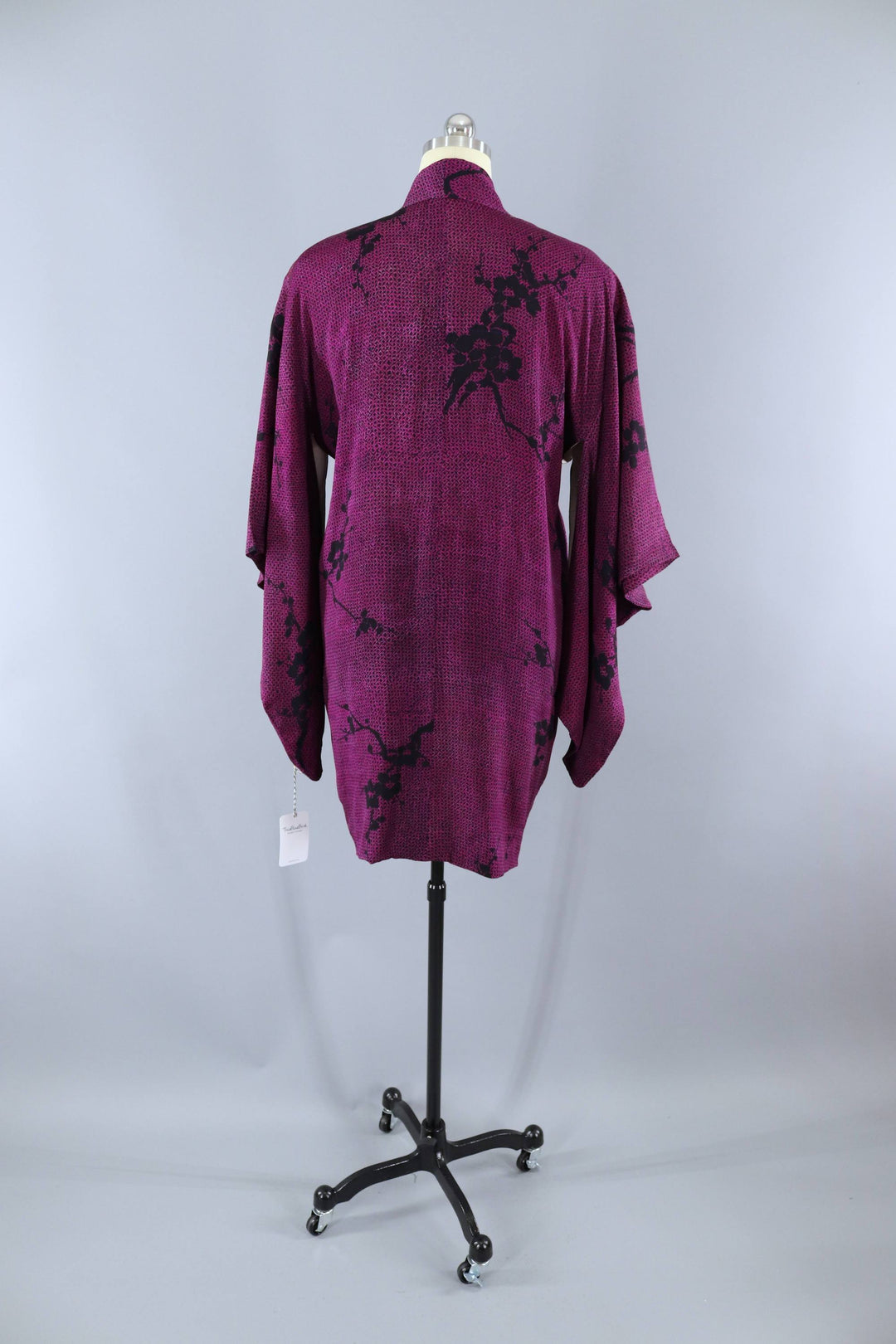 Vintage 1930s Silk Haori Kimono Jacket Cardigan / Purple &amp; Black Shibori Cherry Blossom Print - ThisBlueBird