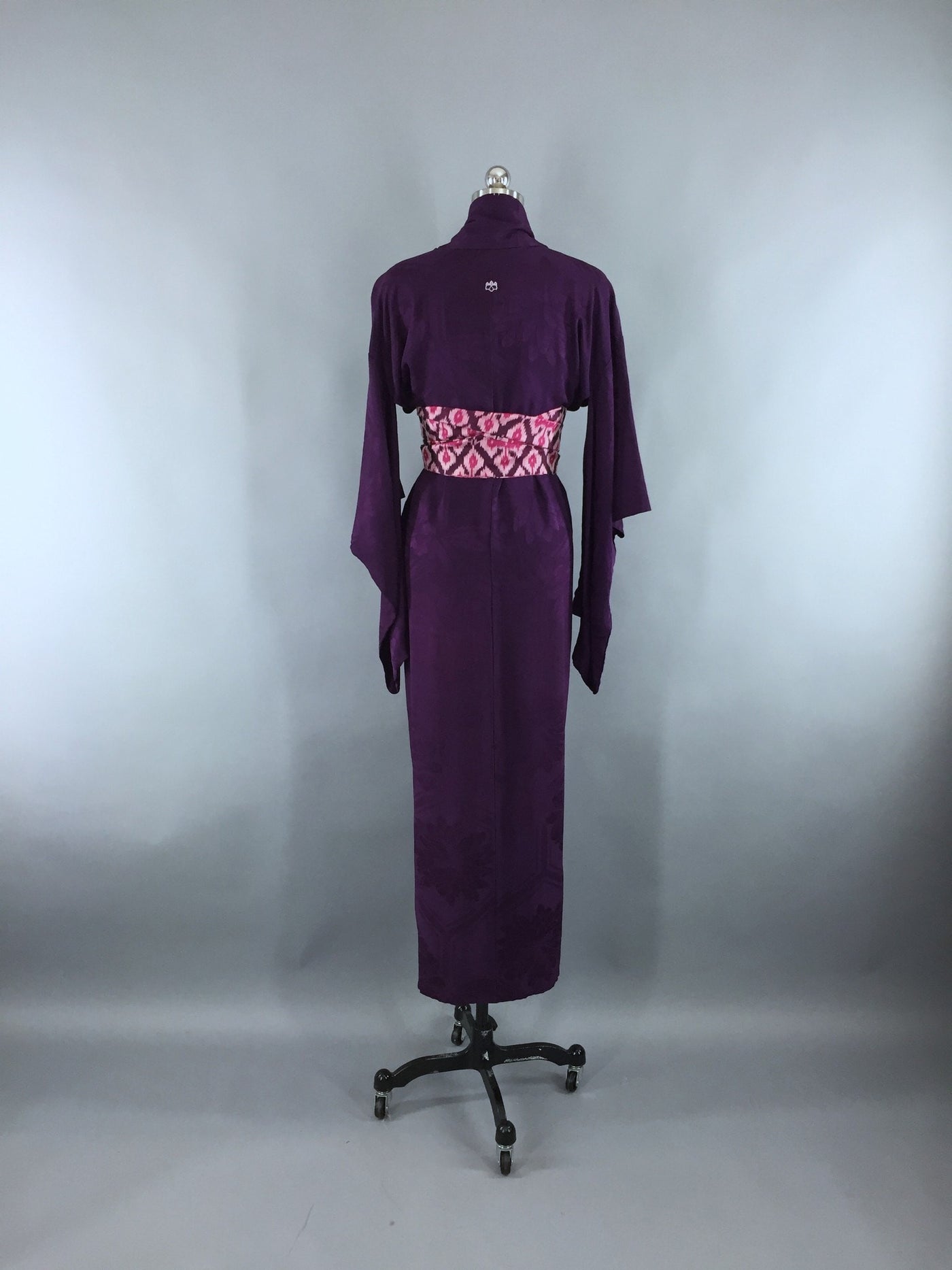 Vintage 1930s Silk Kimono Robe / Art Deco Purple Chrysanthemum - ThisBlueBird