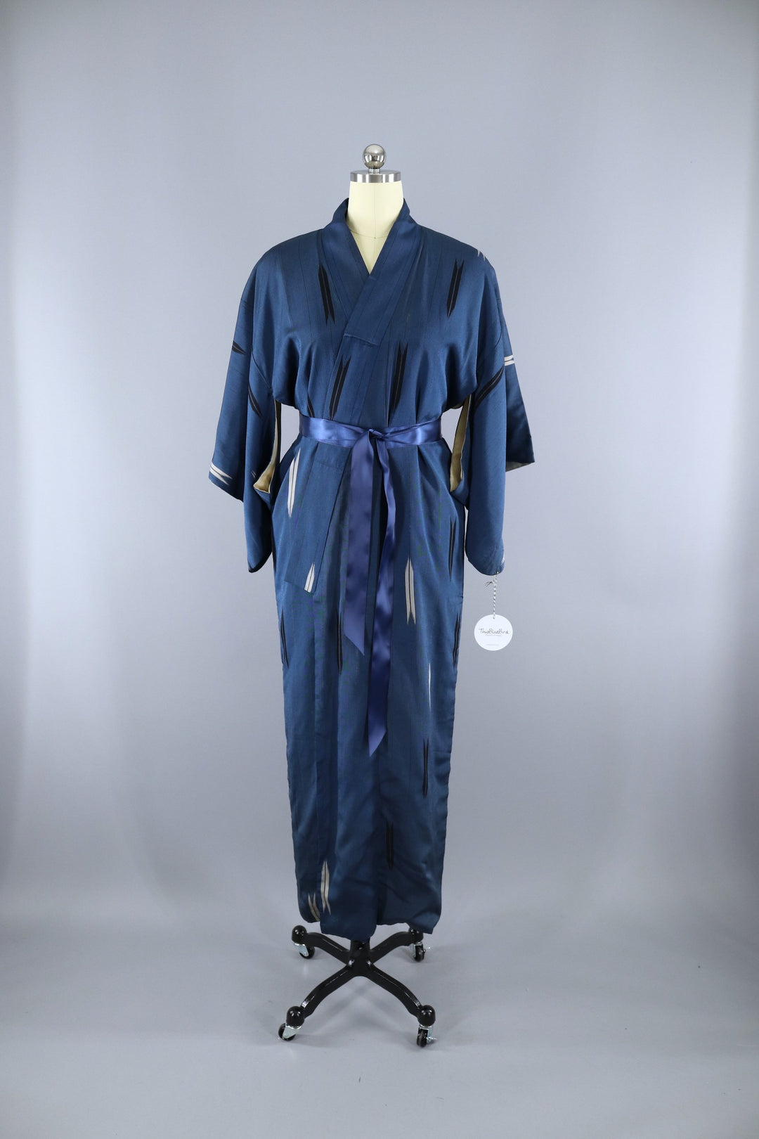 Vintage 1930s Silk Kimono Robe / Blue Meisen Arrows - ThisBlueBird
