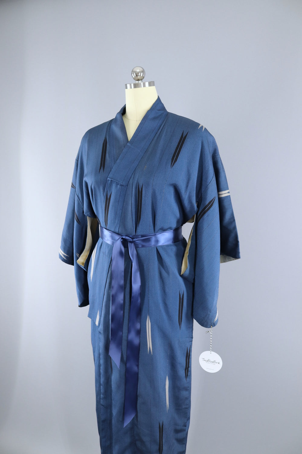 Vintage 1930s Silk Kimono Robe / Blue Meisen Arrows - ThisBlueBird