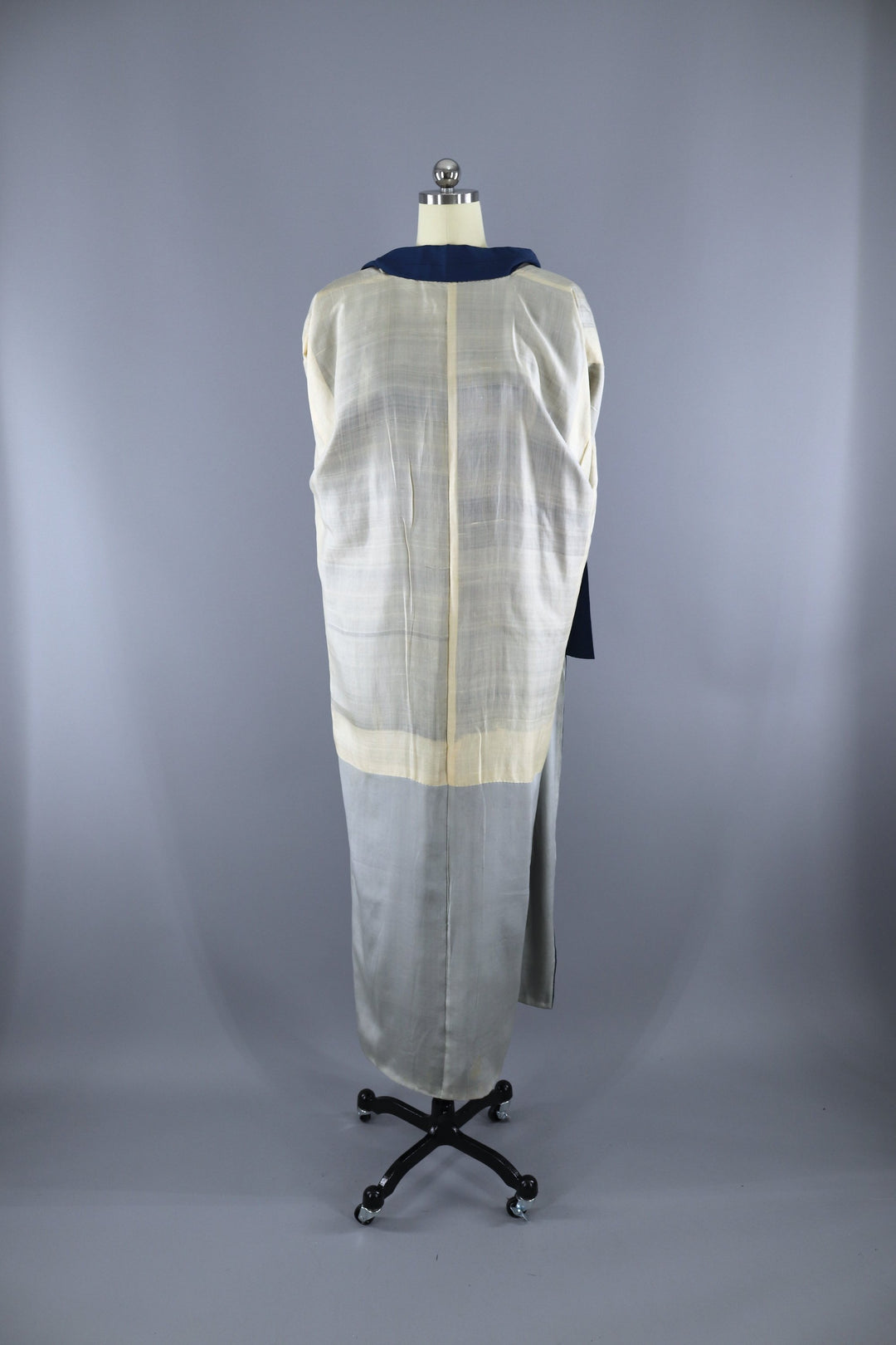 Vintage 1930s Silk Kimono Robe / Blue Meisen Arrows - ThisBlueBird