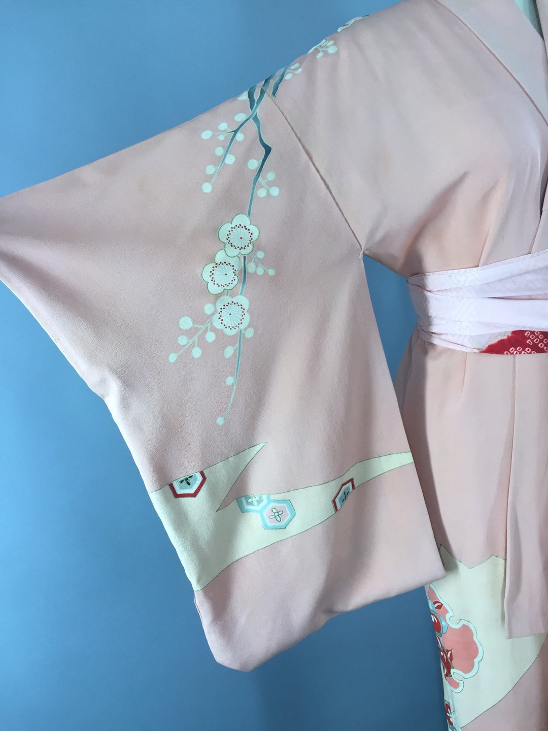 Vintage 1930s Silk Kimono Robe / Peach Pink Floral Art Deco - ThisBlueBird