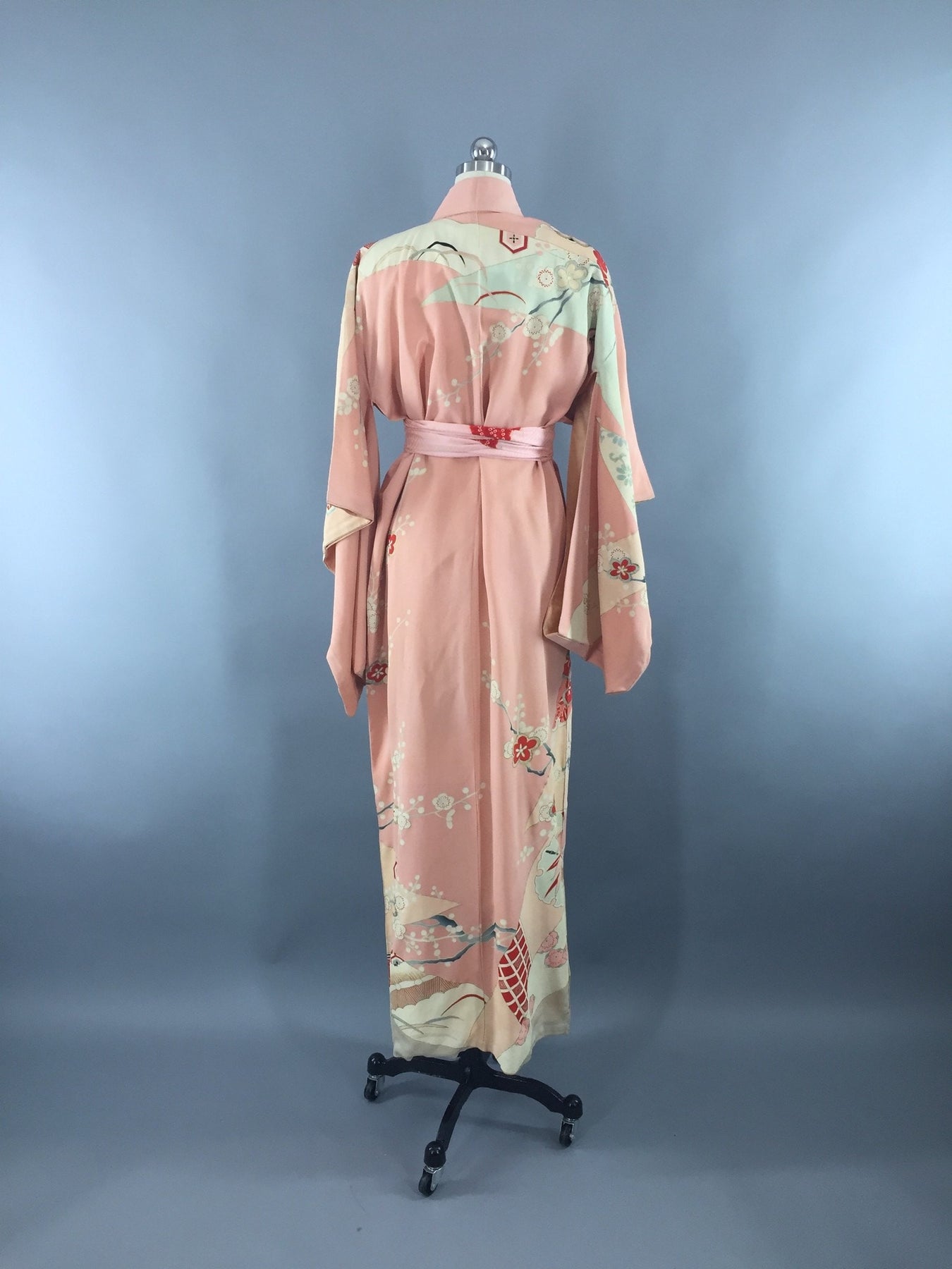 Vintage 1930s Silk Kimono Robe / Peach Pink Floral Art Deco – ThisBlueBird