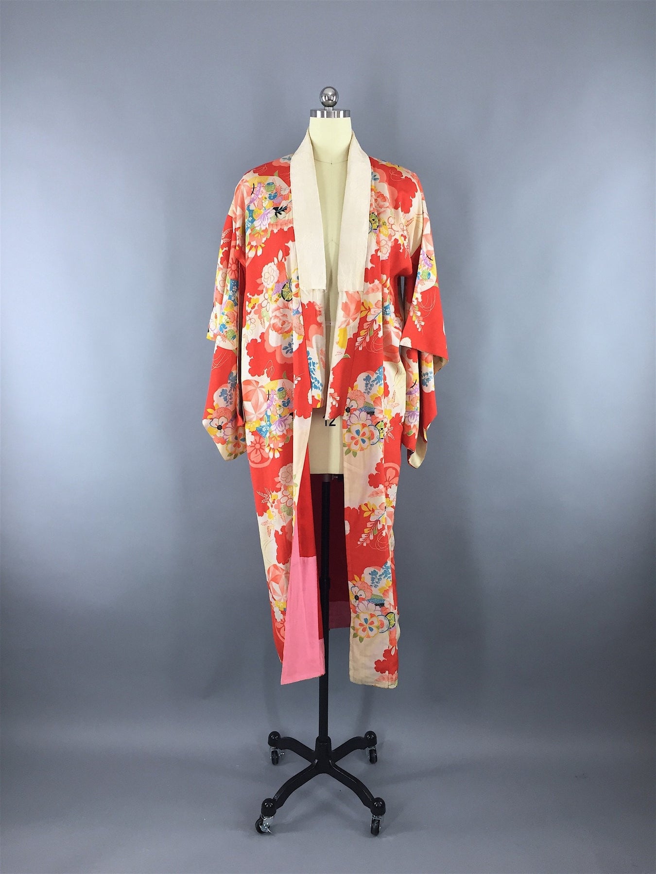 Vintage 1930s Coral Red Silk Kimono
