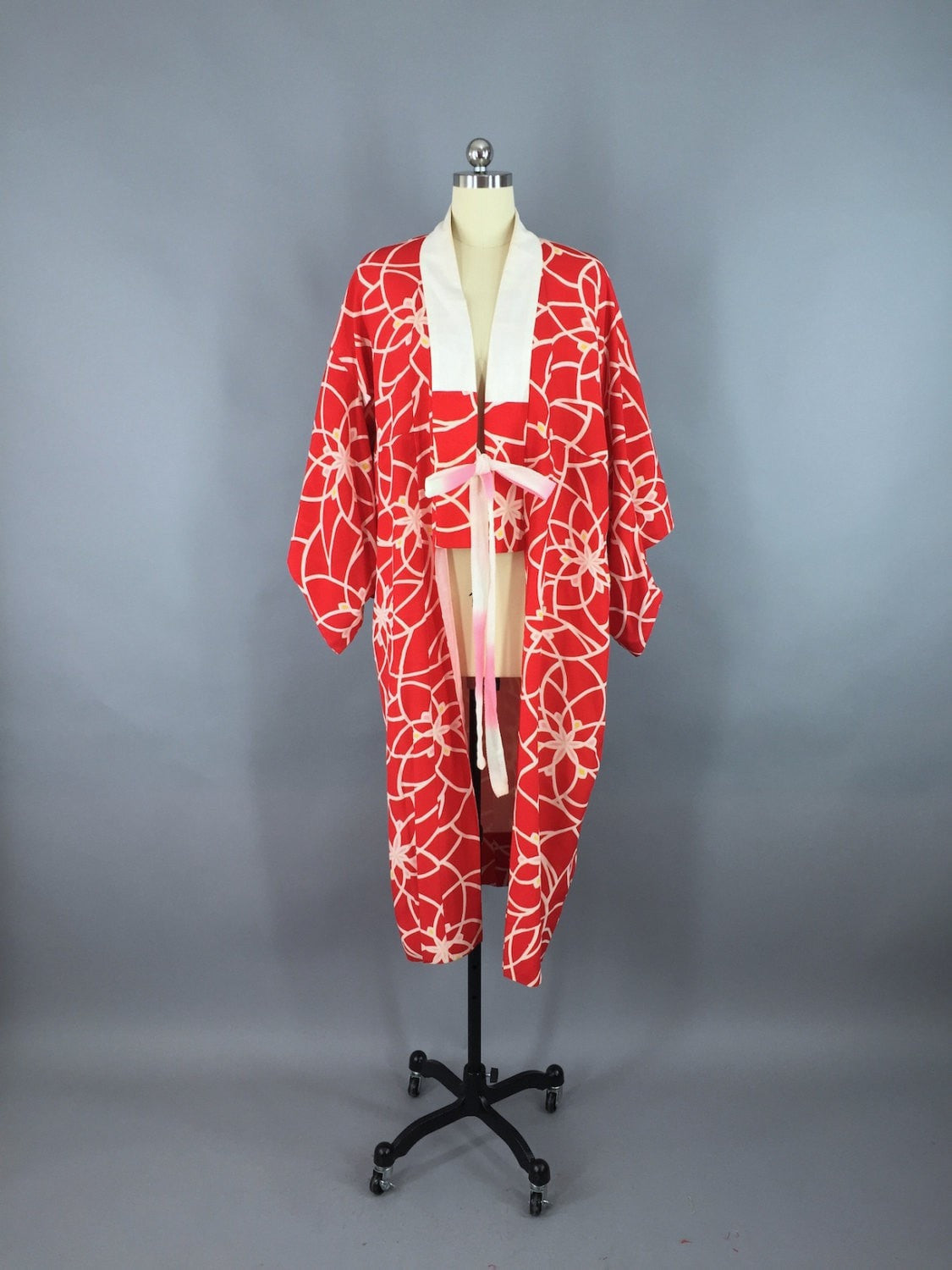 Vintage 1930s Silk Kimono Robe / Red & Pink Floral Print - ThisBlueBird