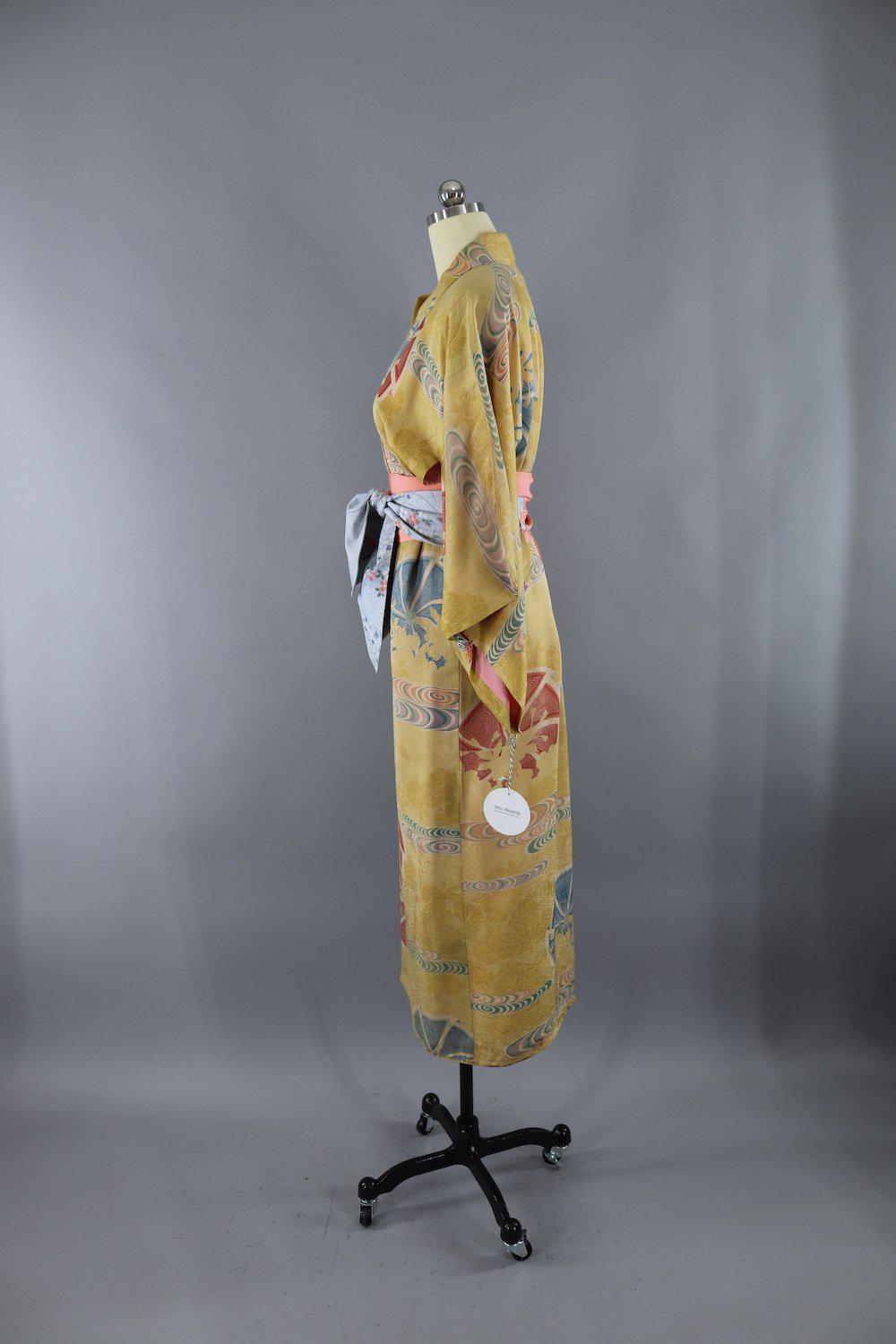 Vintage 1930s Silk Kimono Robe / Yellow Gold Art Deco Print - ThisBlueBird