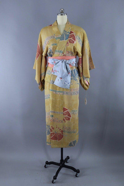 Vintage 1930s Silk Kimono Robe / Yellow Gold Art Deco Print - ThisBlueBird