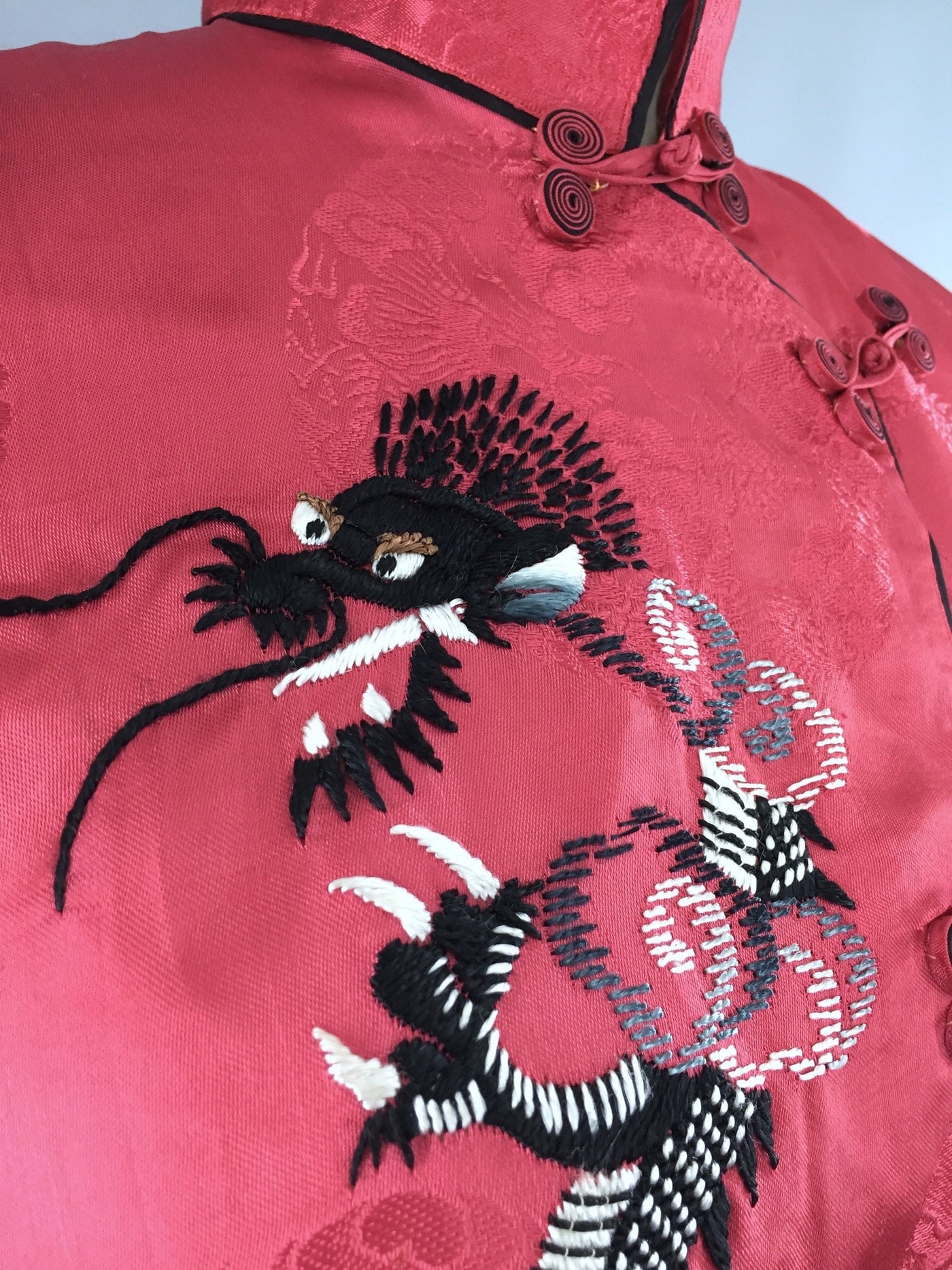 Vintage 1930s Silk Pajamas Set / Rose Red & Black Asian /  Fits L to XXL - ThisBlueBird