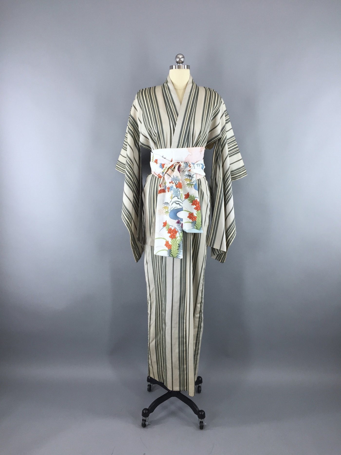 Vintage 1930s Vintage Silk Kimono Robe / Sage Green Stripes - ThisBlueBird