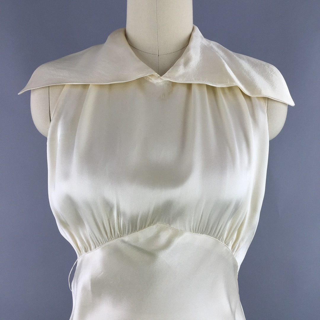 Vintage 1930s Wedding Dress / Bias Cut Dress Ivory Silk Satin Gown - ThisBlueBird