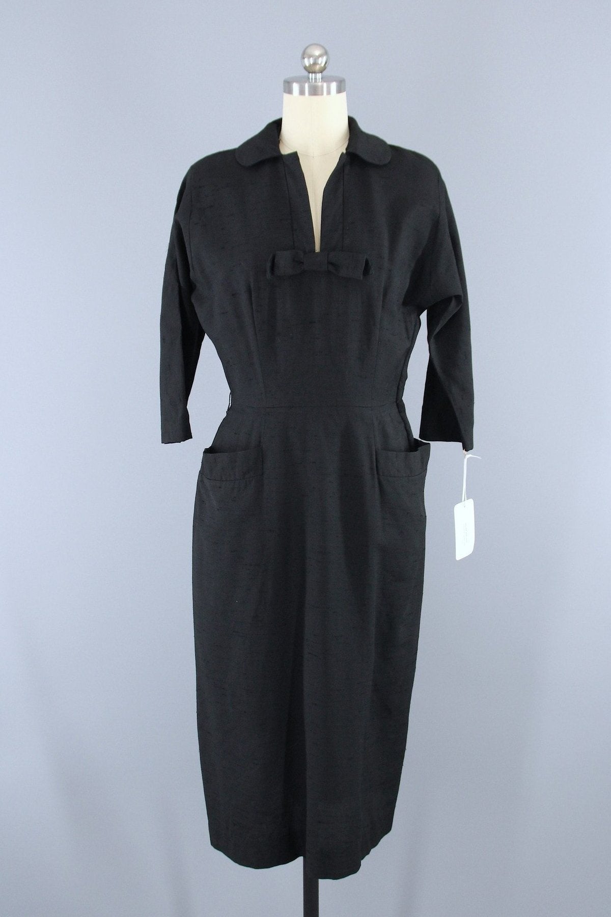 Vintage 1940s - 1950s Black Poinette Fashions Little Black Dress - ThisBlueBird