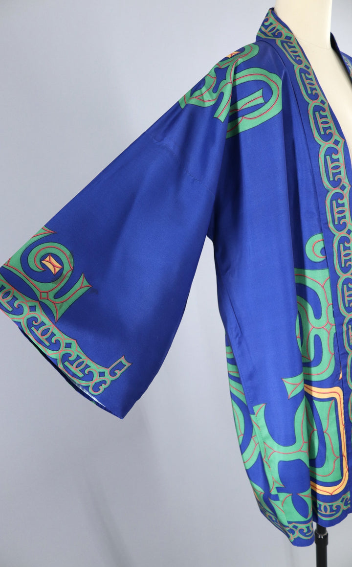Vintage 1940s - 1950s Silk Kimono Robe / Hayashi Kimono Japan - ThisBlueBird