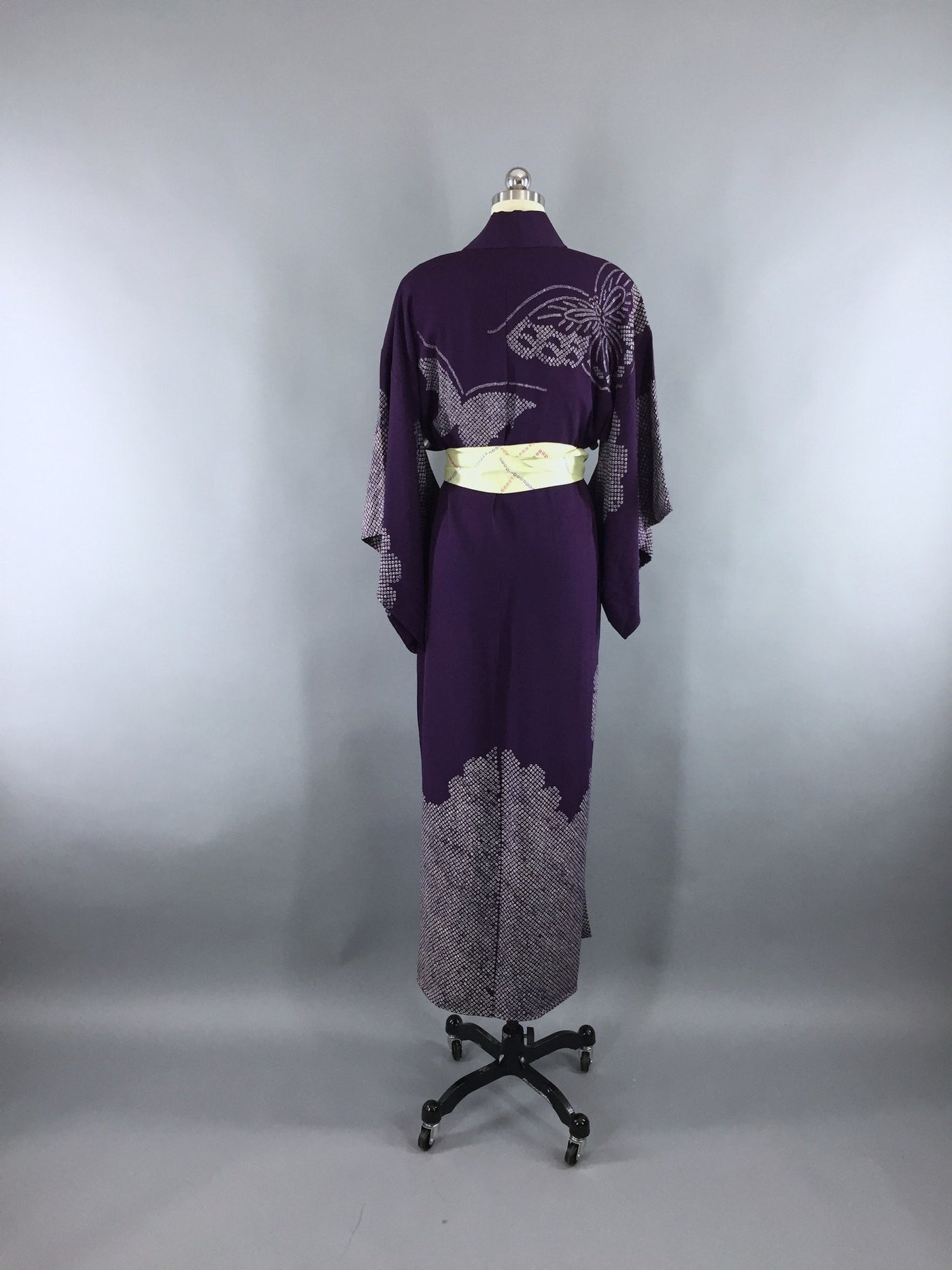 Vintage 1940s-50s Silk Kimono Robe / Purple Butterfly Shibori - ThisBlueBird