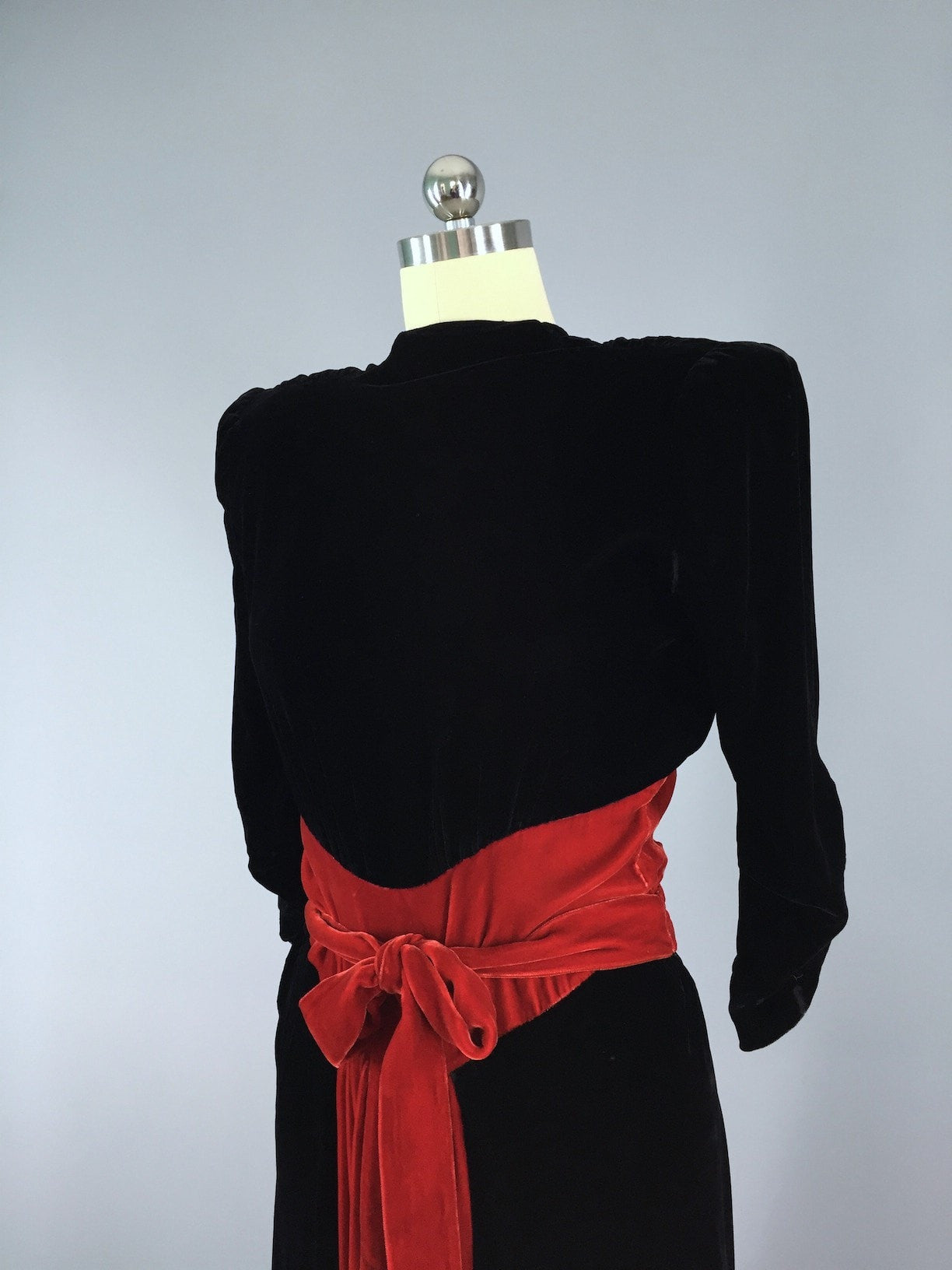 Vintage 1940s Black Velvet Maxi Dress / Theater Costume - ThisBlueBird
