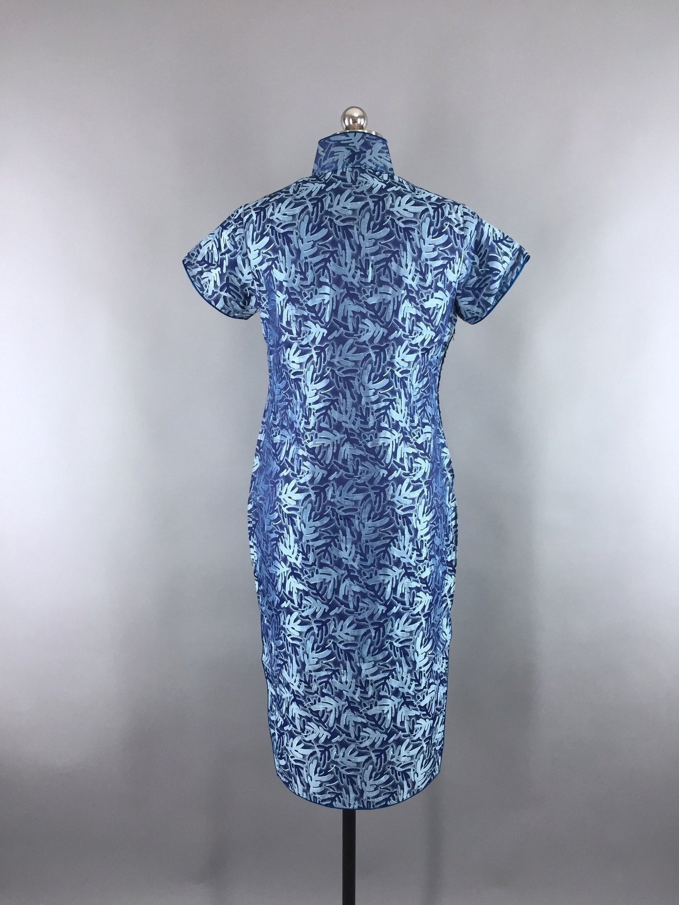 Vintage 1940s Blue and Silver Satin Damask Qi Pao Cheongsam Dress - ThisBlueBird