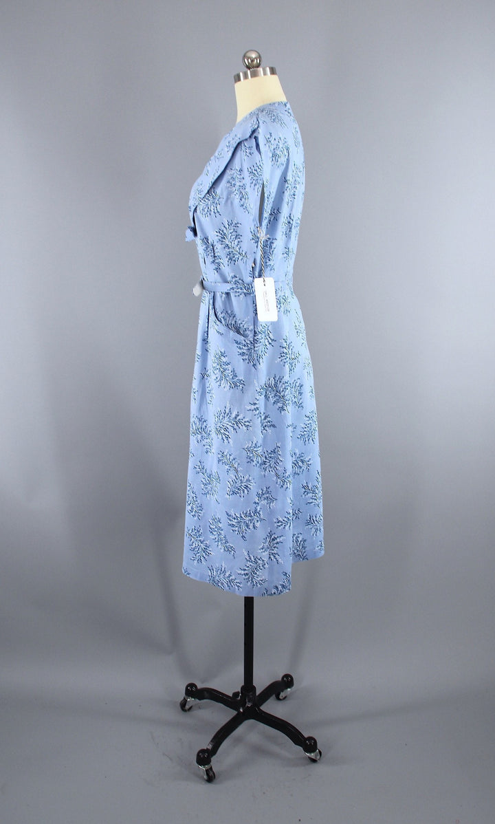 Vintage 1940s Day Dress / Blue Floral Novelty Print Cotton - ThisBlueBird