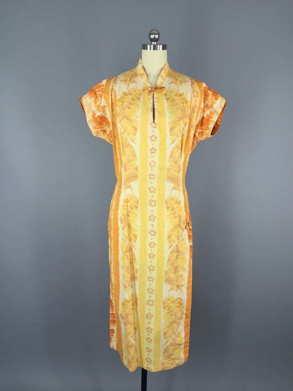 Vintage 1940s Dress / Nani Hawaiian Print - ThisBlueBird