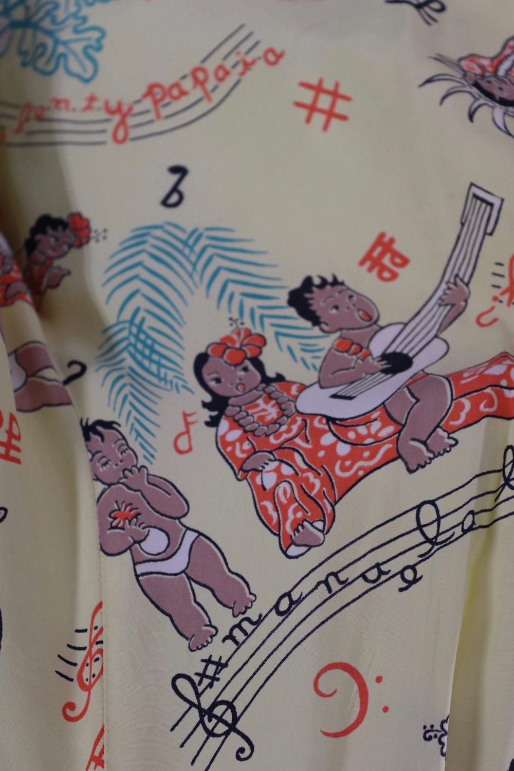 Vintage 1940s Hawaiian Novelty Print Shorts - ThisBlueBird