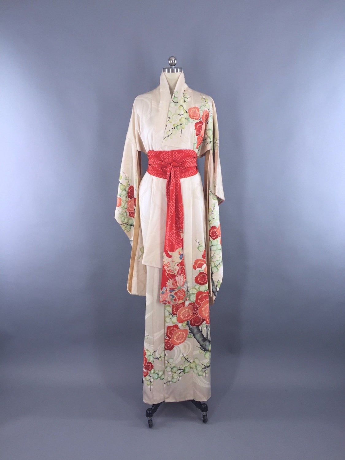 Vintage 1940s Silk Kimono Robe Furisode 1930s Ivory Red Floral - ThisBlueBird
