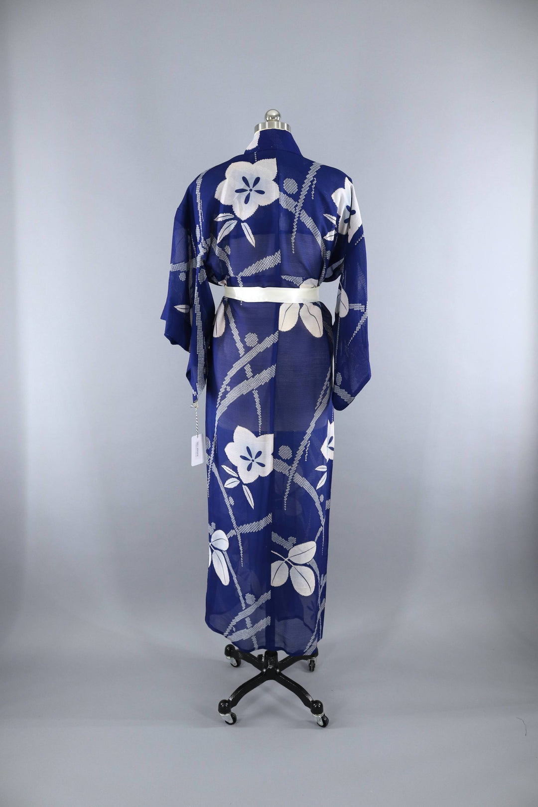 Vintage 1940s Silk Kimono Robe / Sheer Blue &amp; White Floral - ThisBlueBird