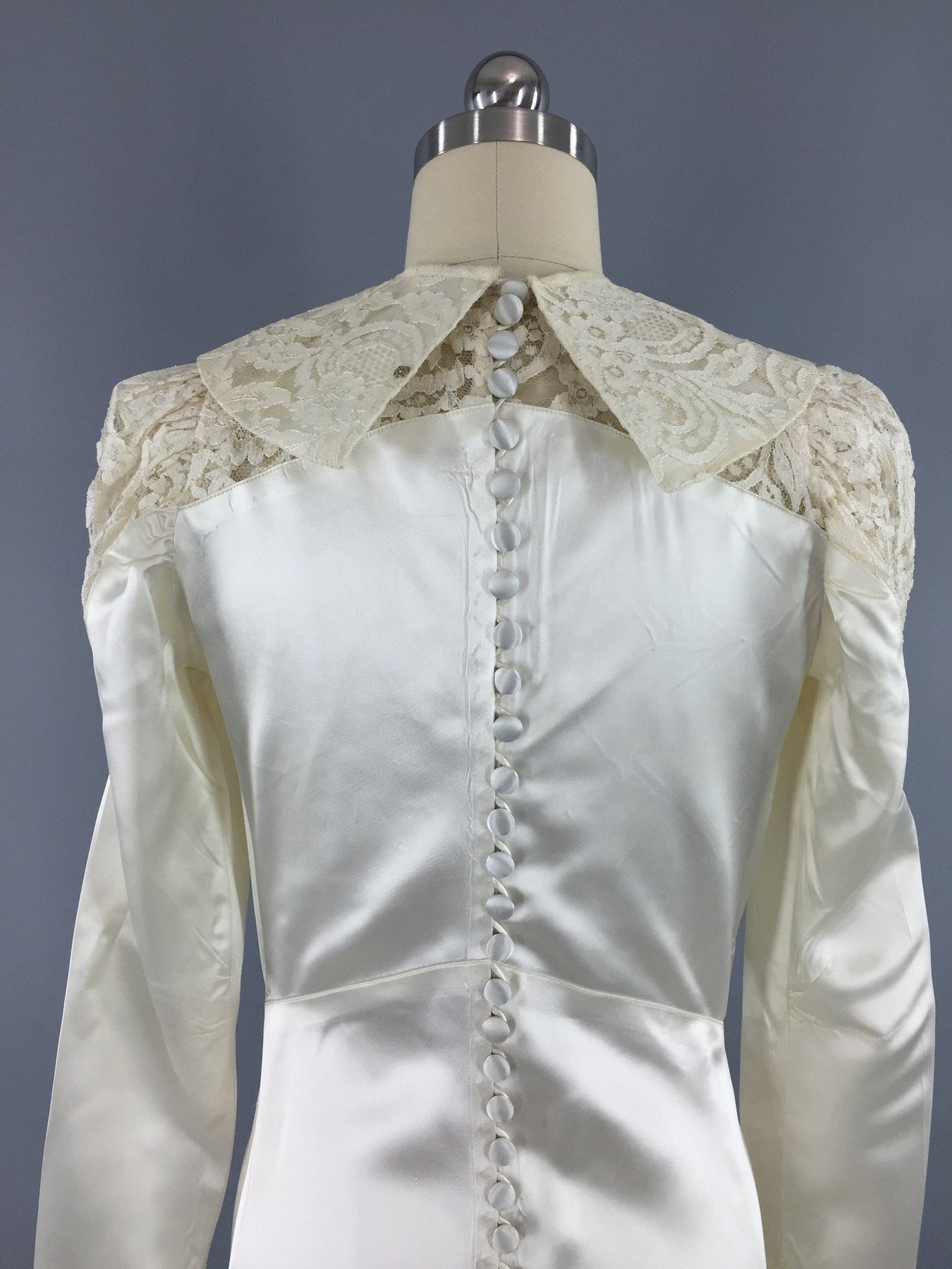 Vintage 1940s Wedding Dress / SATIN STAR / Ivory Satin & Lace Bridal G ...