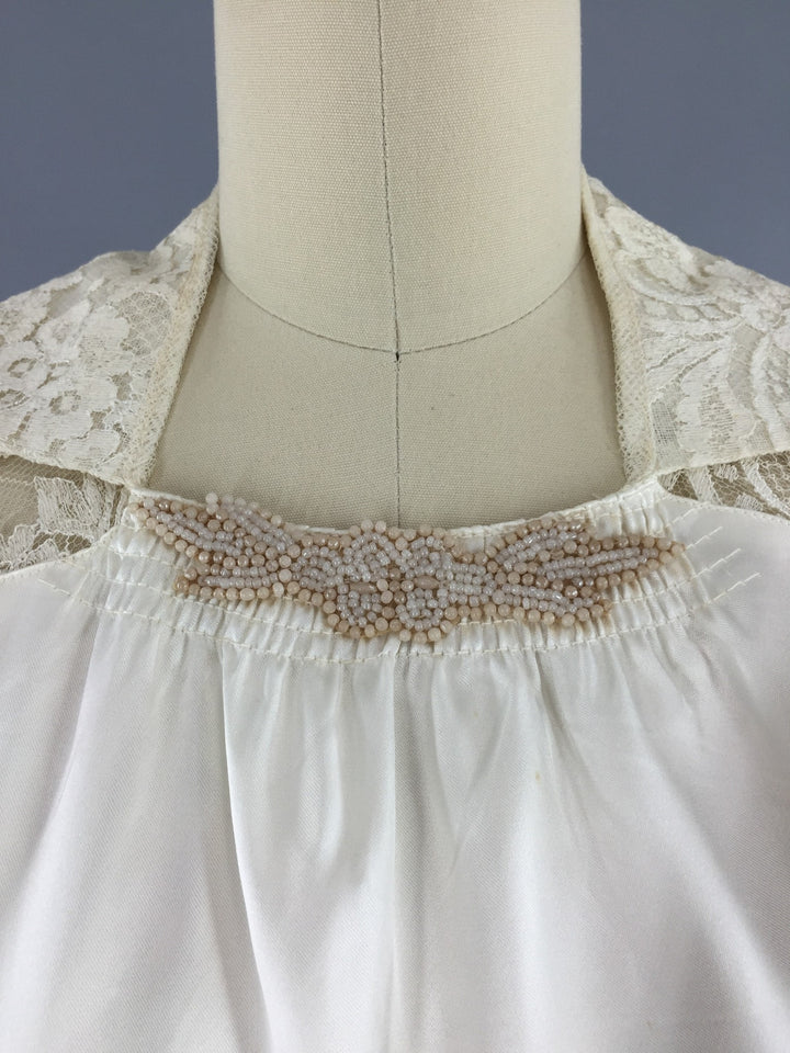 Vintage 1940s Wedding Dress / SATIN STAR / Ivory Satin &amp; Lace Bridal Gown - ThisBlueBird