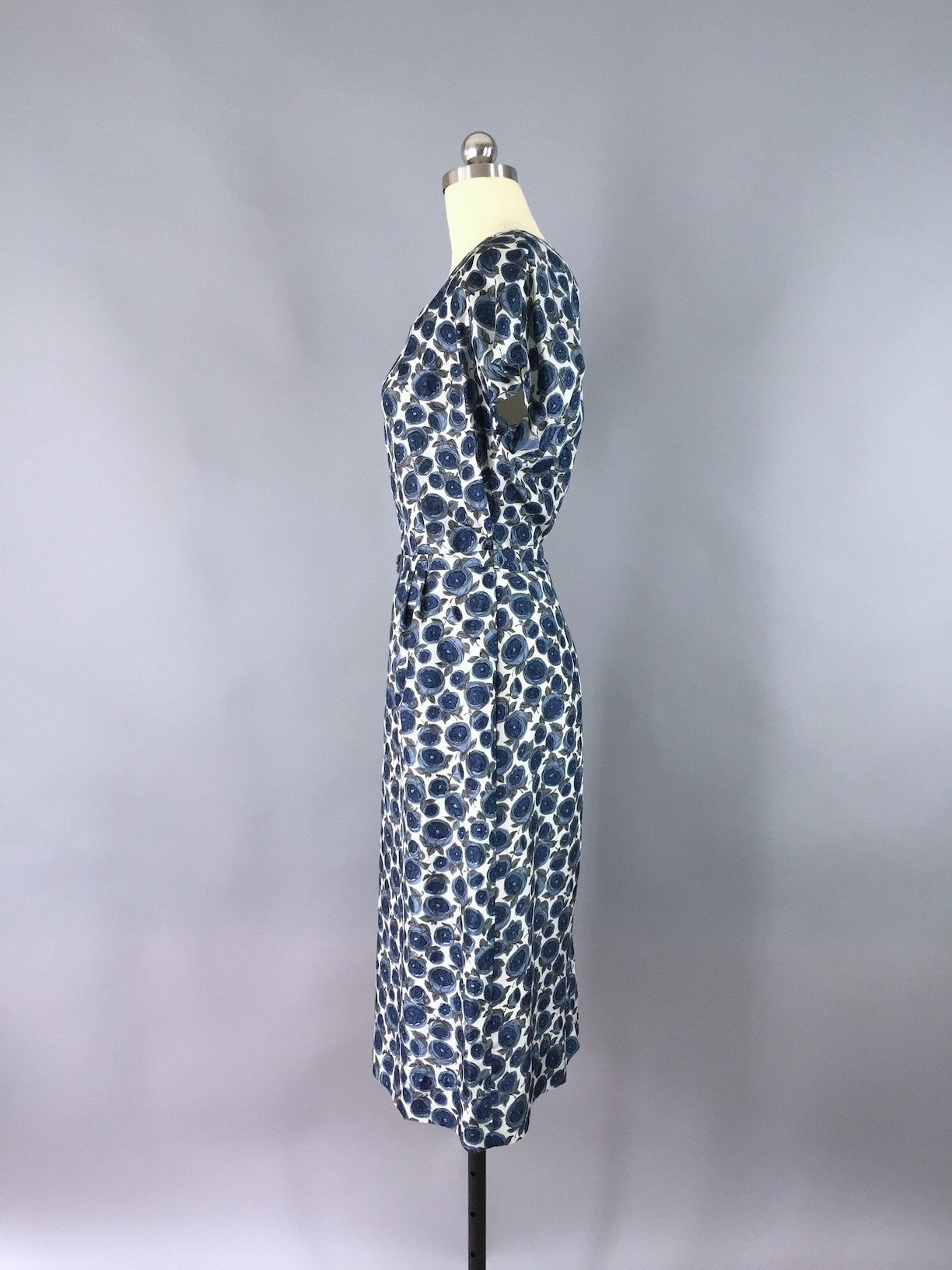 Vintage 1950s Blue Floral Print Dress - ThisBlueBird
