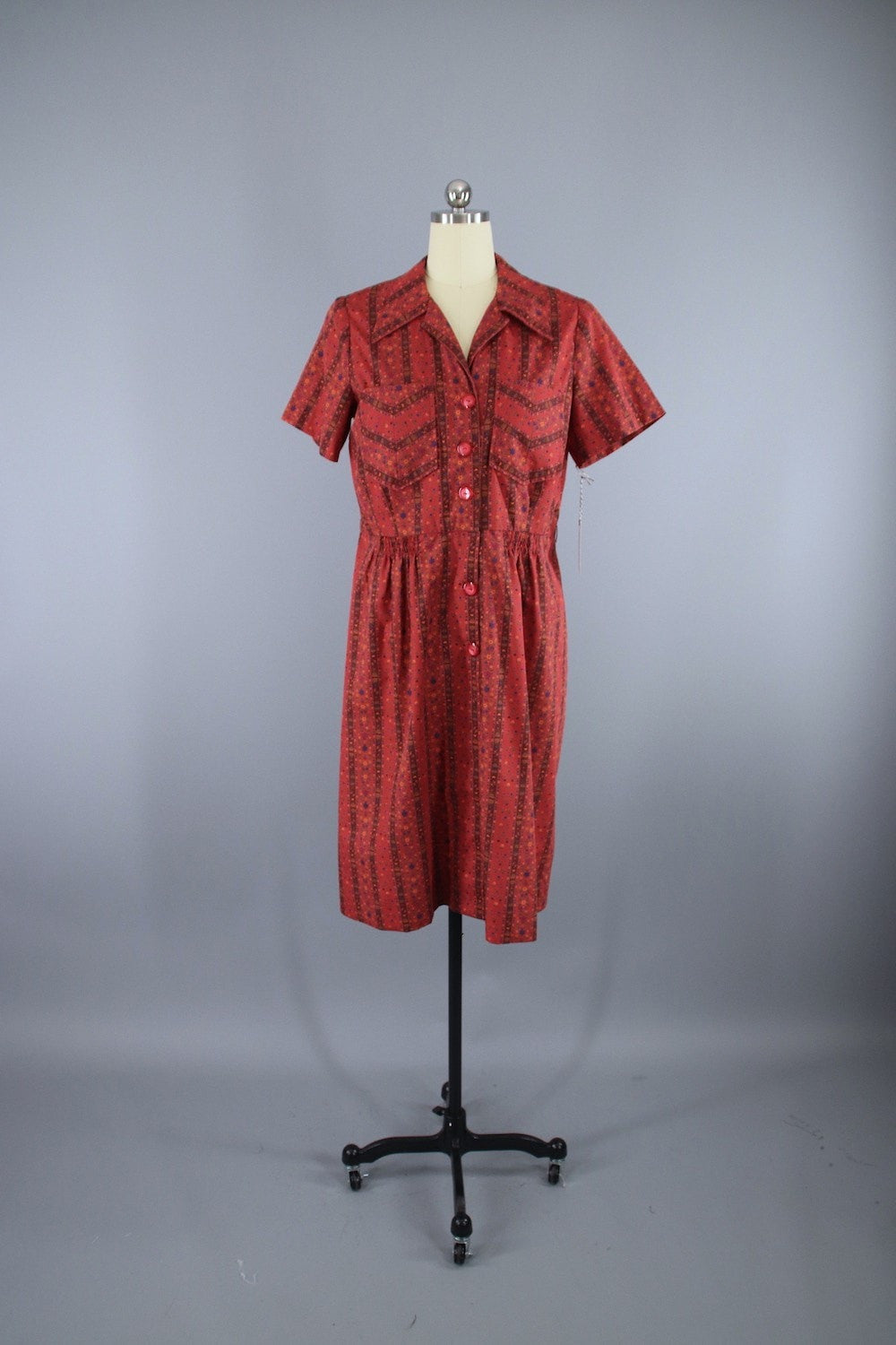 Vintage 1950s Dark Brick Red Floral Print Day Dress - ThisBlueBird