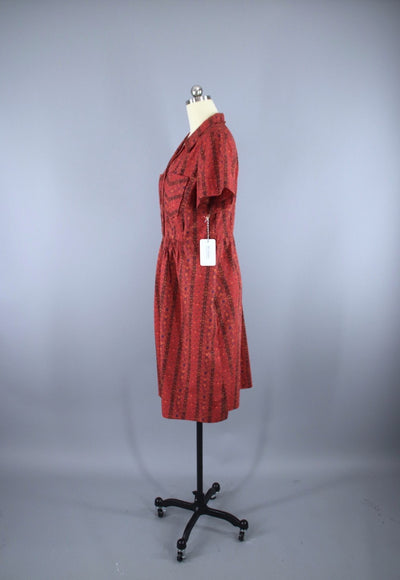 Vintage 1950s Dark Brick Red Floral Print Day Dress - ThisBlueBird