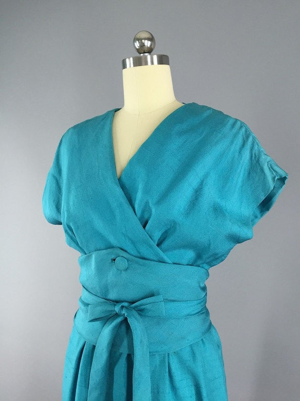Vintage 1950s Day Dress / Blue Silk - ThisBlueBird