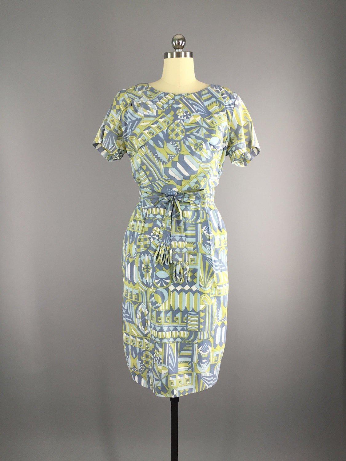 Vintage 1950s Dress / Abstract Novelty Print - ThisBlueBird