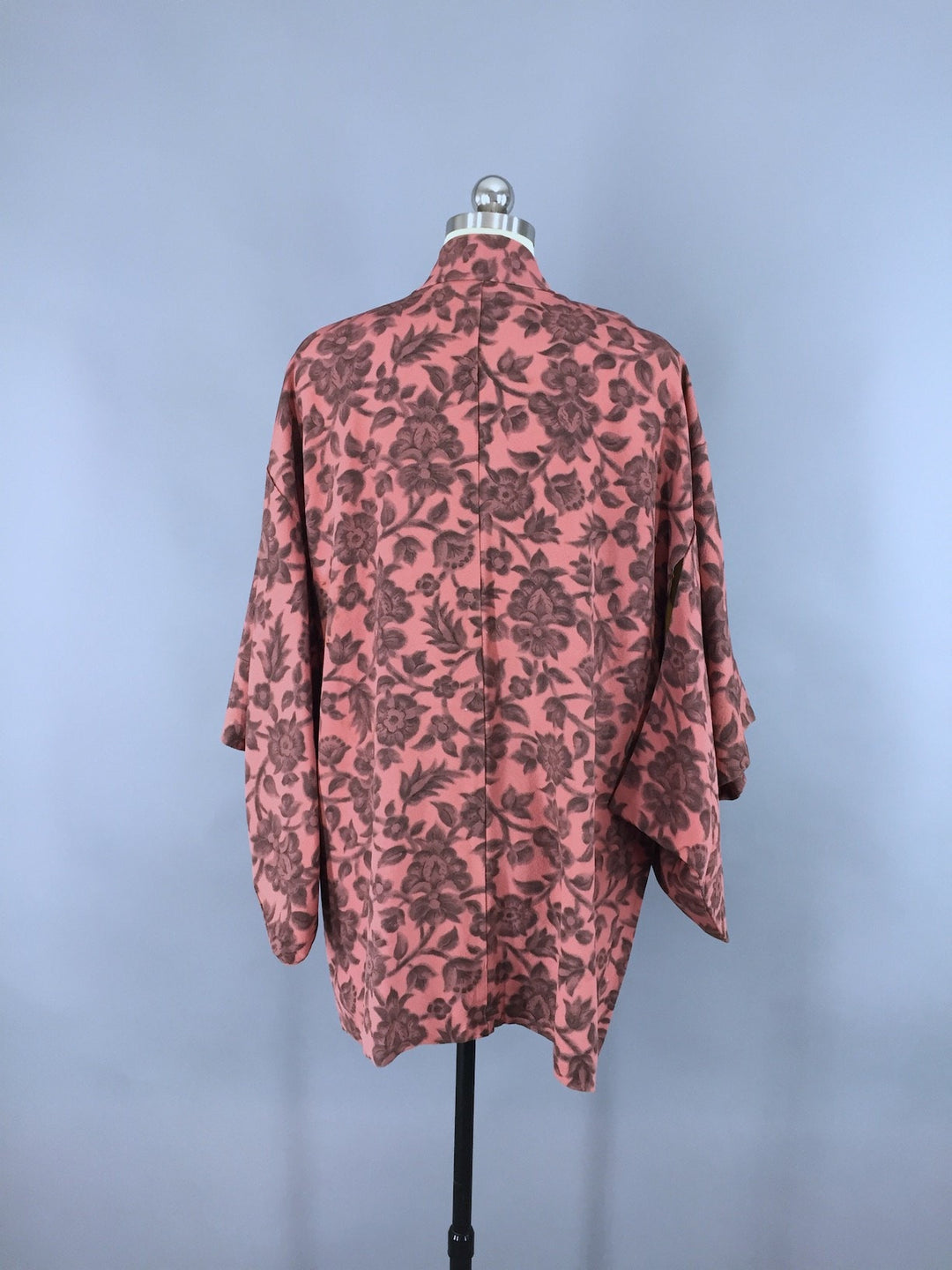 Vintage 1950s Haori Kimono Cardigan / Peach Pink Floral Print - ThisBlueBird