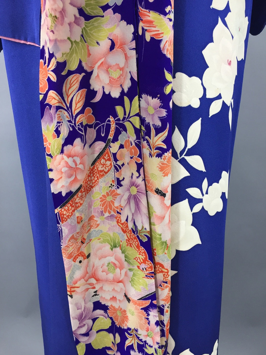 Vintage 1950s Kimono Robe / Royal Blue Floral Print - ThisBlueBird