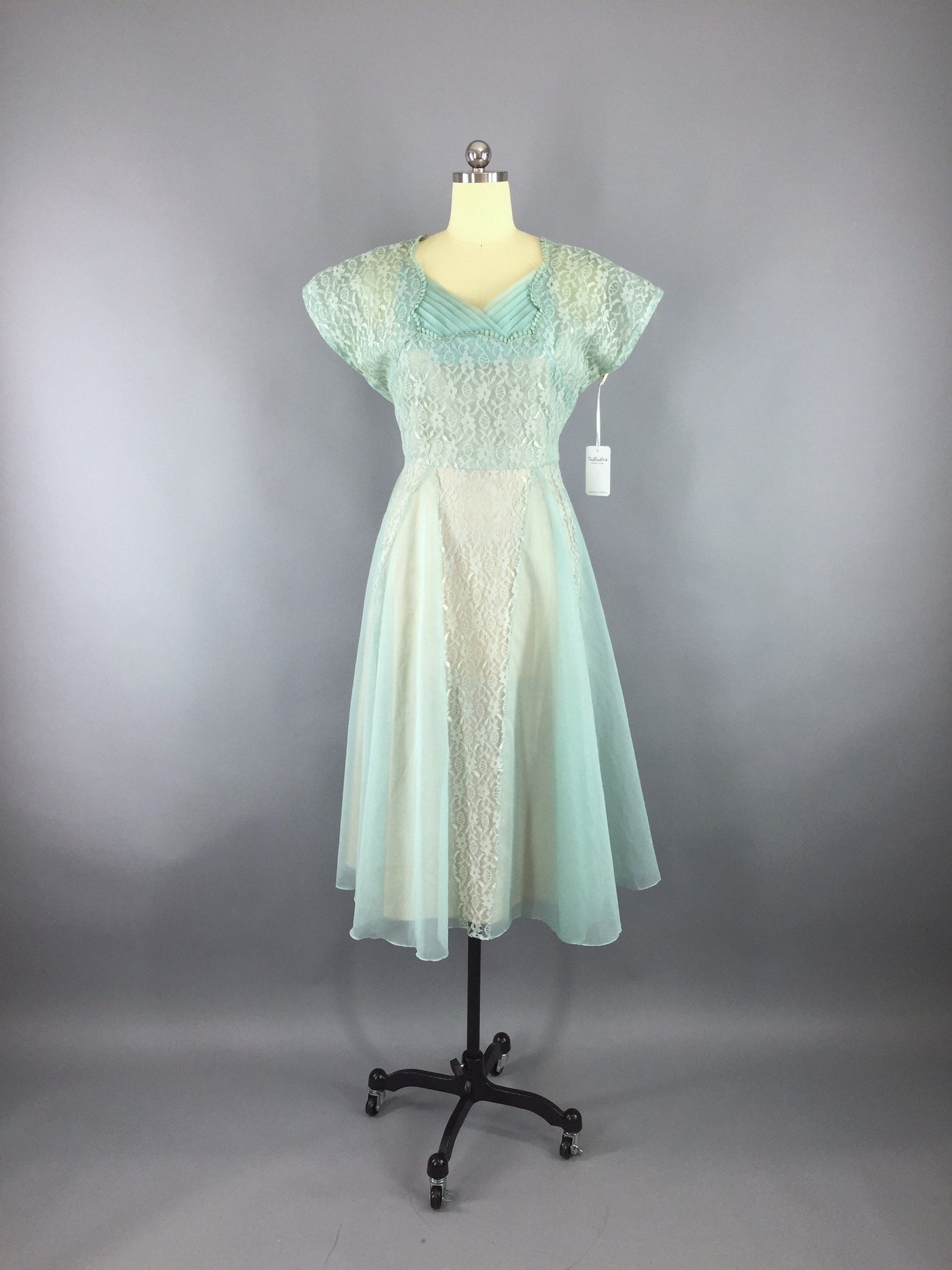 Vintage 1950s Sea Foam Green Chiffon Lace Dress - ThisBlueBird