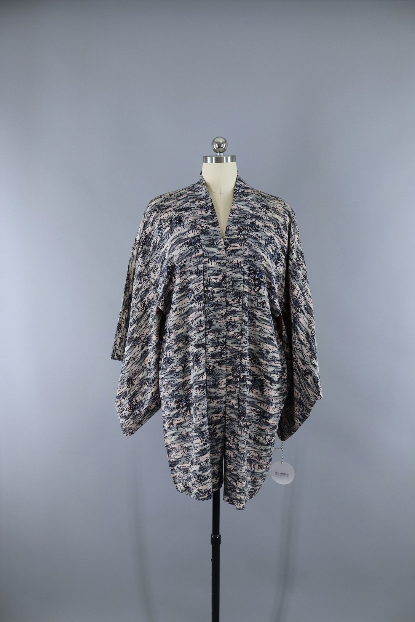 Vintage 1950s Silk Haori Kimono Cardigan Jacket / Grey Blue Grass Print - ThisBlueBird