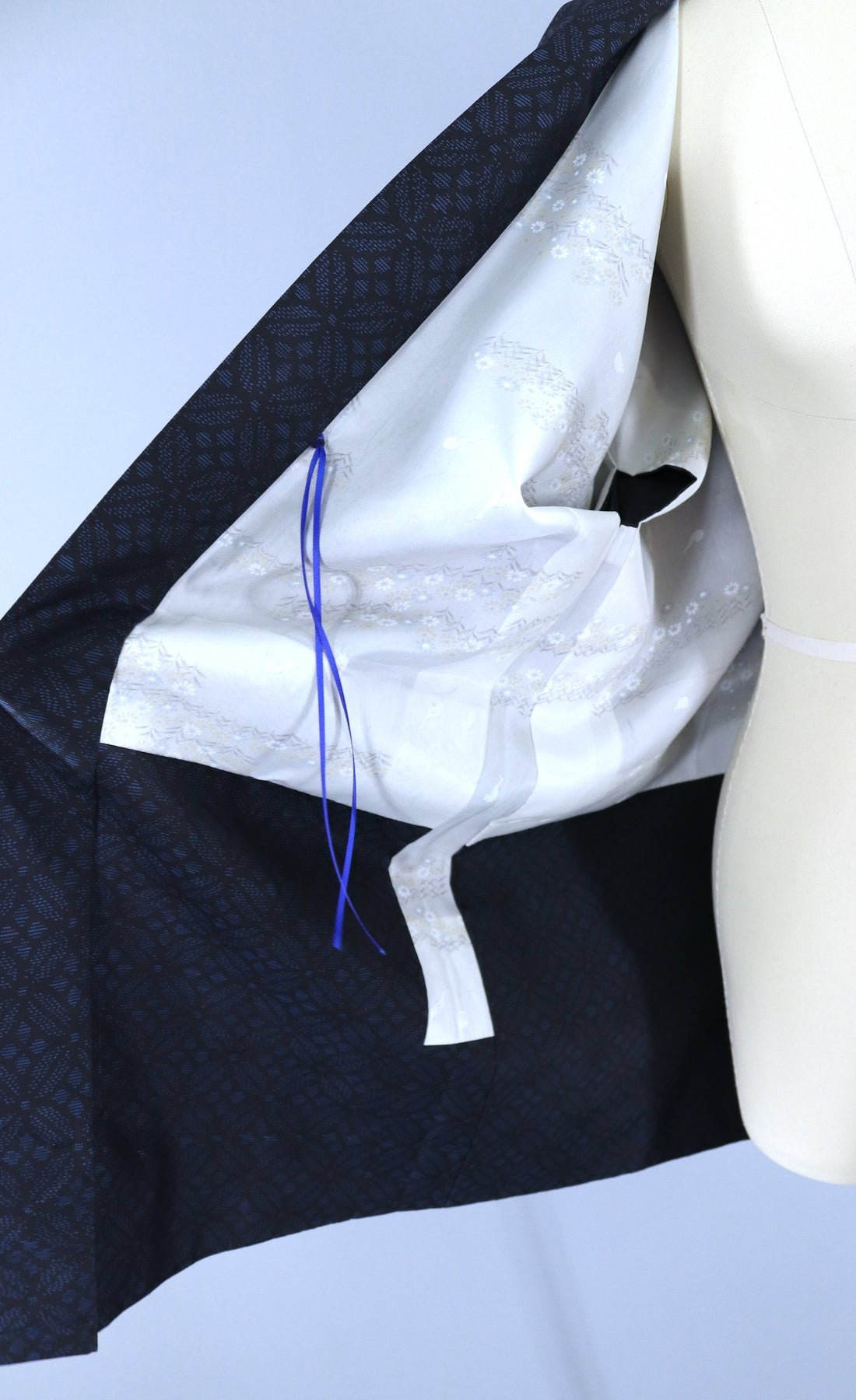 Vintage 1950s Rayon Haori Kimono Jacket Cardigan / Blue & Black IKAT ...