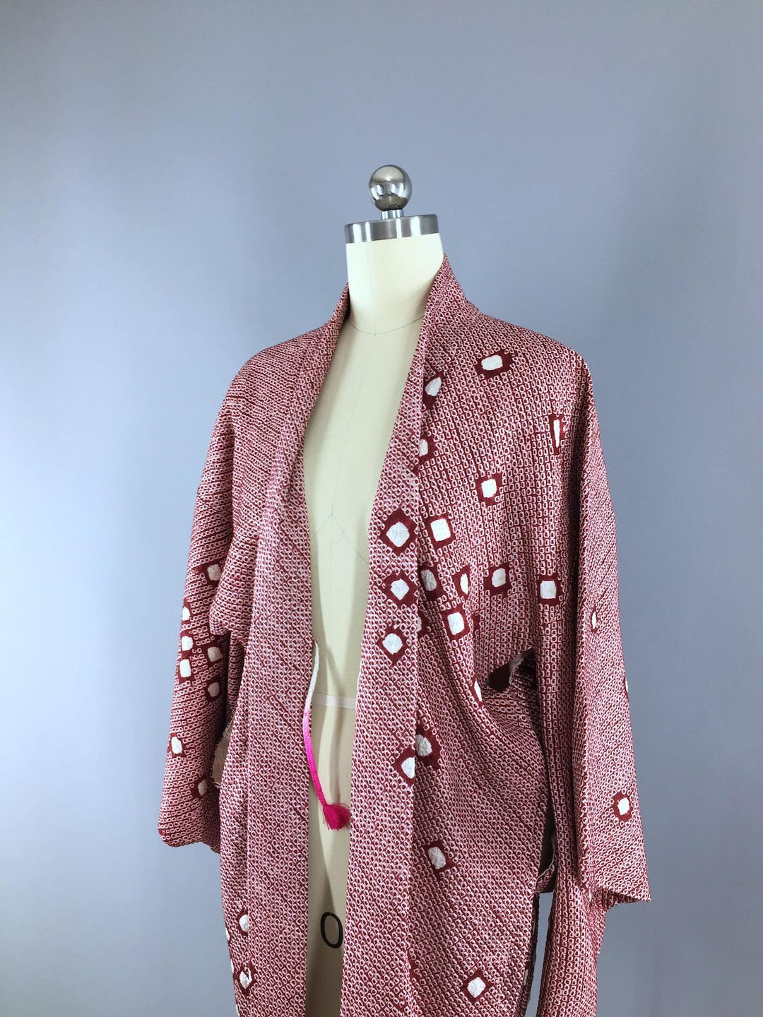 Vintage 1950s Silk Kimono Jacket Cardigan / Maroon White Shibori - ThisBlueBird