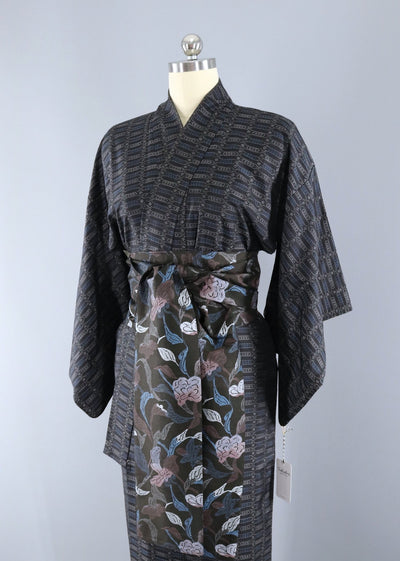 Vintage 1950s Silk Kimono Robe / Blue & Black Dotted Ikat - ThisBlueBird