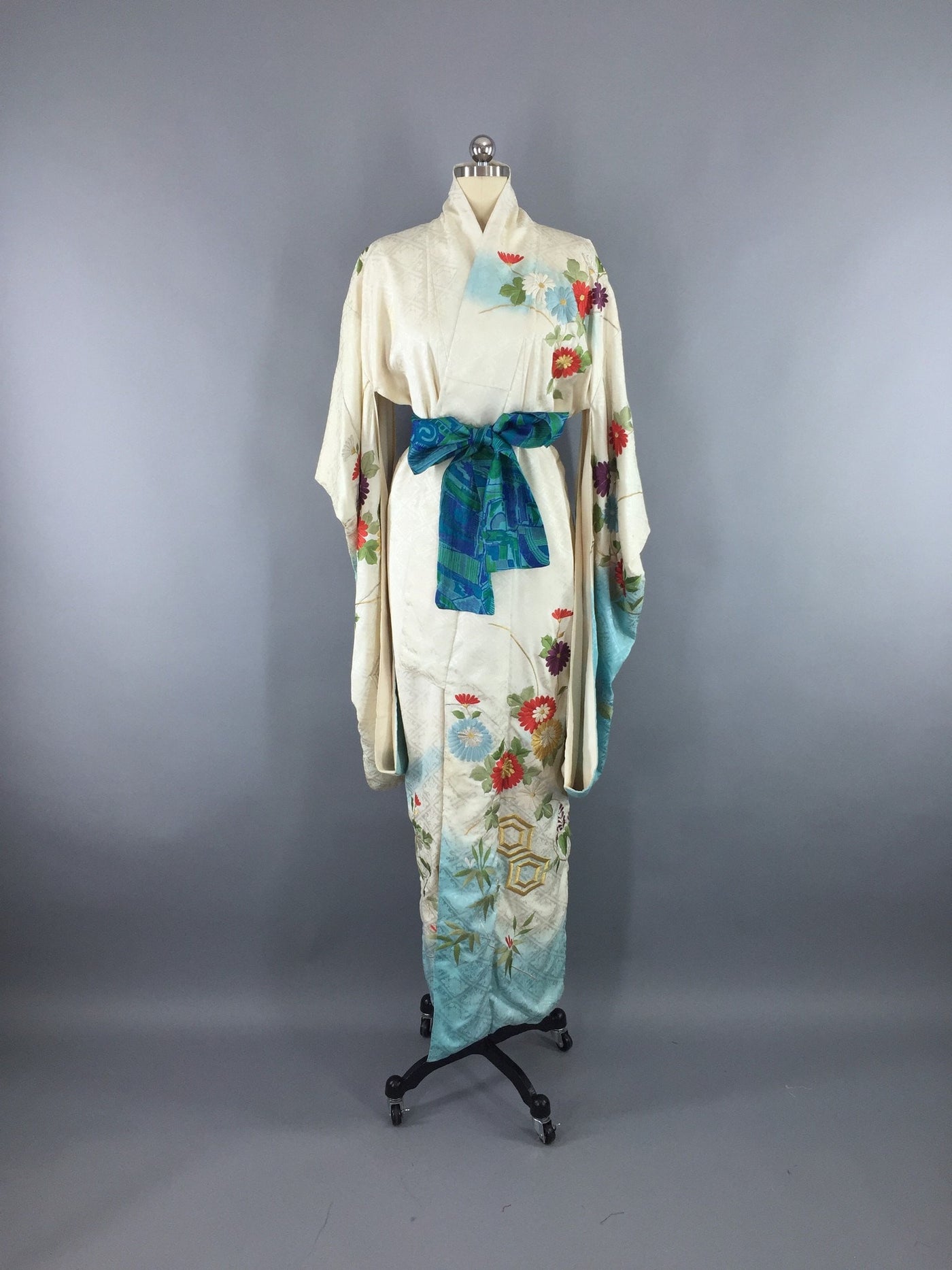 Vintage 1950s Silk Kimono Robe Furisode with Blue Floral Embroidery - ThisBlueBird