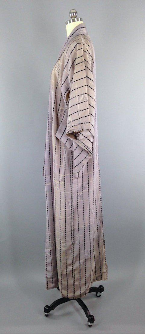Vintage 1950s Silk Kimono Robe / Grey Art Deco - ThisBlueBird