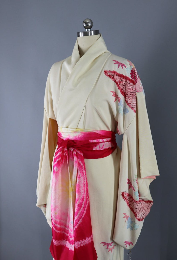 Vintage 1950s Silk Kimono Robe / Ivory Pink Shibori Floral - ThisBlueBird