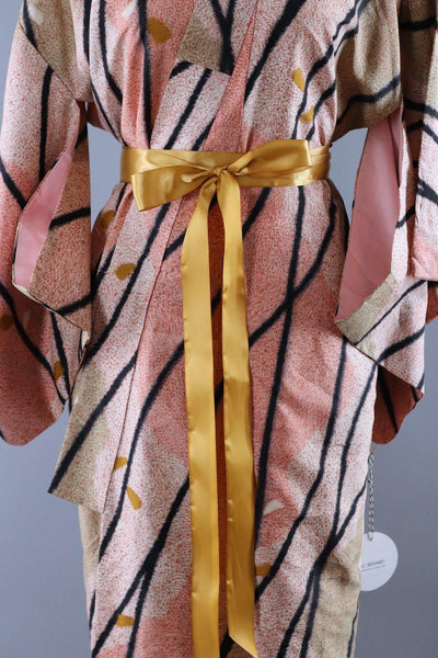 Vintage 1950s Silk Kimono Robe / Salmon Pink & Black Meisen - ThisBlueBird