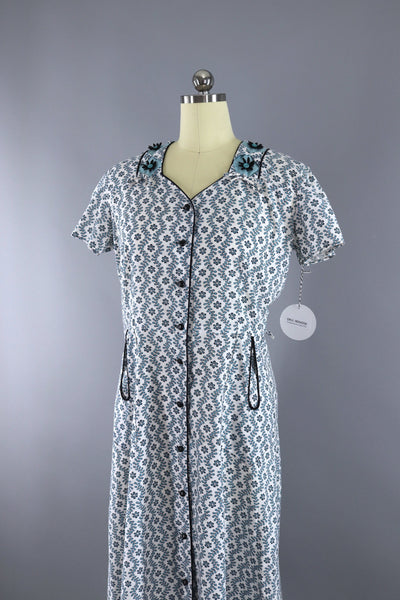 Vintage 1950s Top Mode Cotton Day Dress / Blue Floral Print - ThisBlueBird