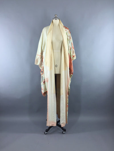 Vintage 1950s Vintage Silk Kimono Robe Furisode / Ivory Floral Print - ThisBlueBird