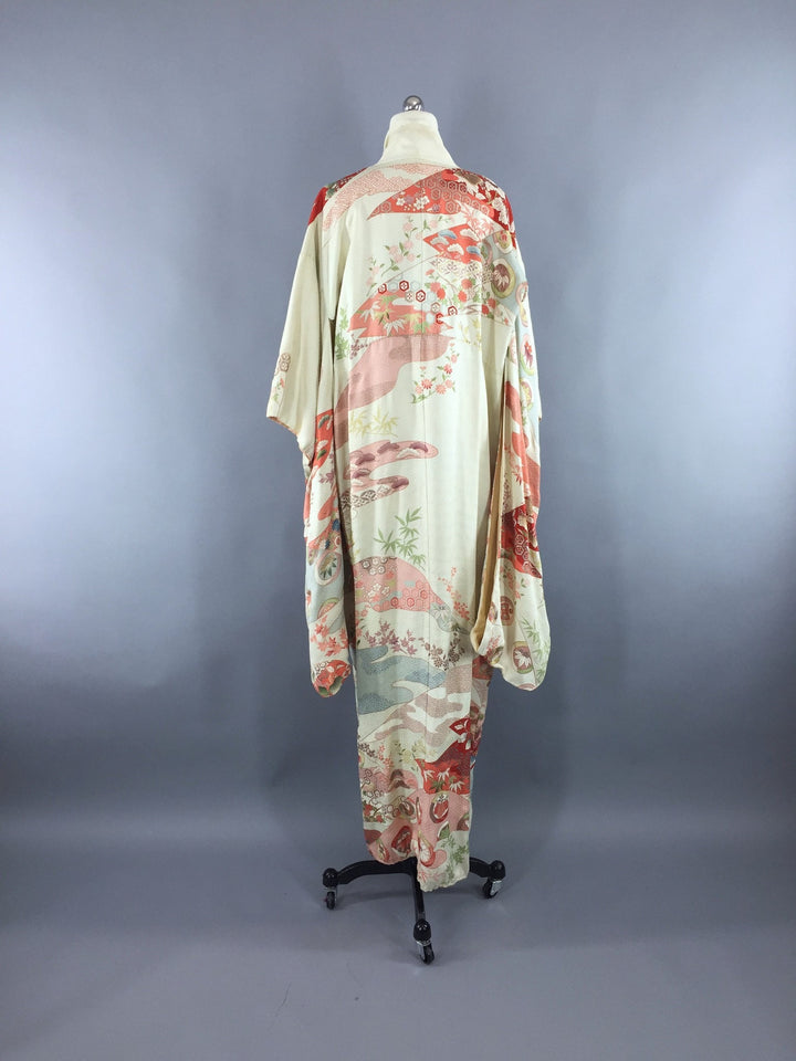 Vintage 1950s Vintage Silk Kimono Robe Furisode / Ivory Floral Print - ThisBlueBird
