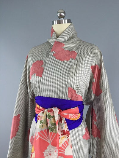 Vintage 1950s Vintage Silk Kimono Robe / Silver Pink Clouds - ThisBlueBird