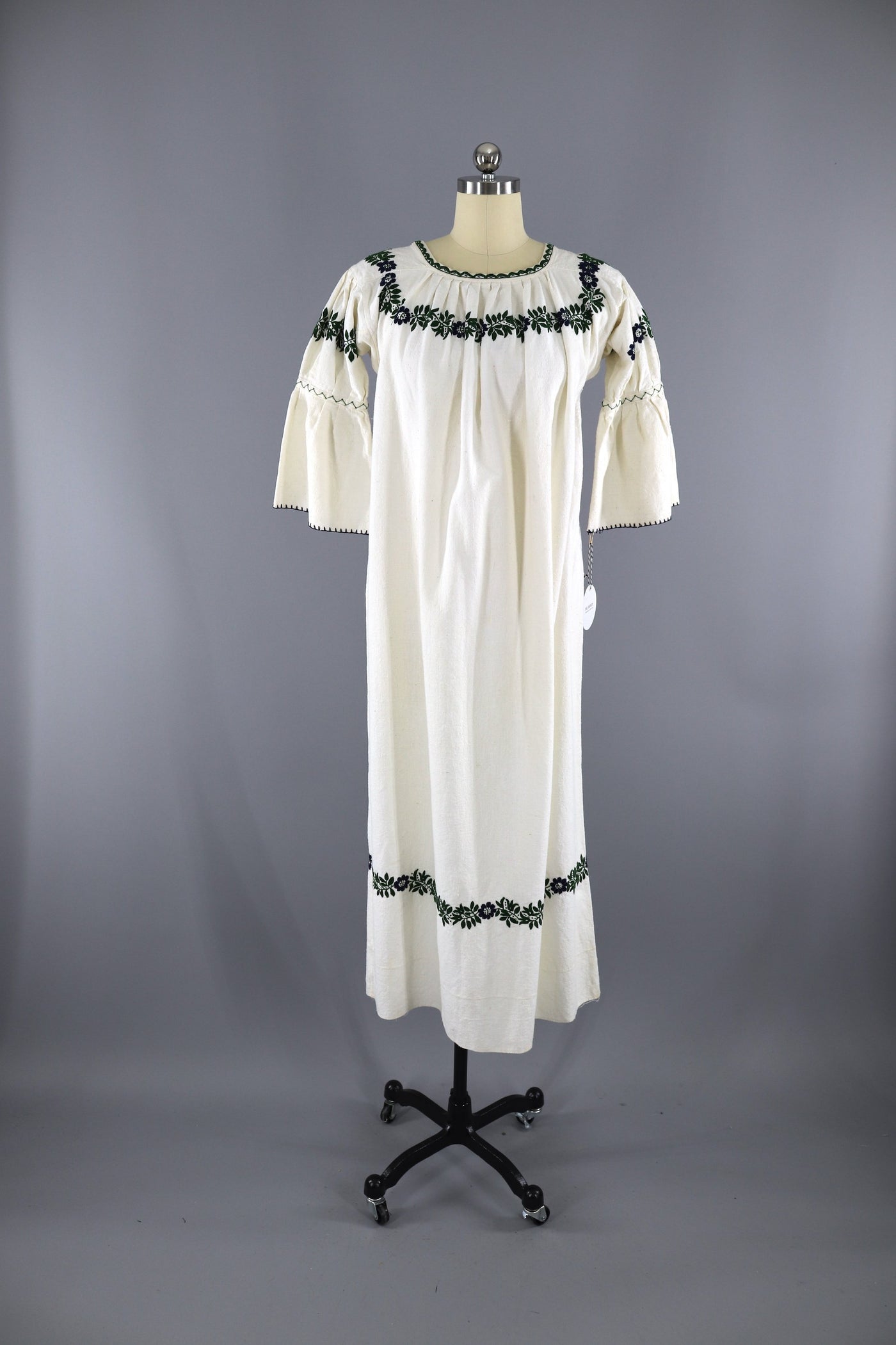 Vintage 1960s 1970s Embroidered Caftan Dress / Ecuador Huipil Cotton - ThisBlueBird