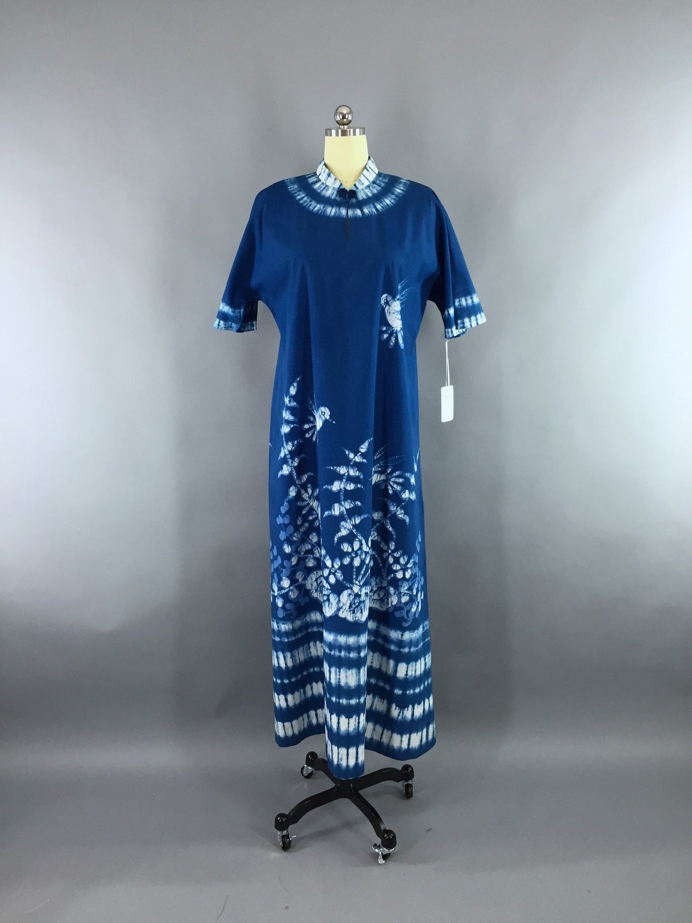 Vintage 1960s Caftan Dress / Bette of Jamaica / Blue Hummingbirds Batik - ThisBlueBird